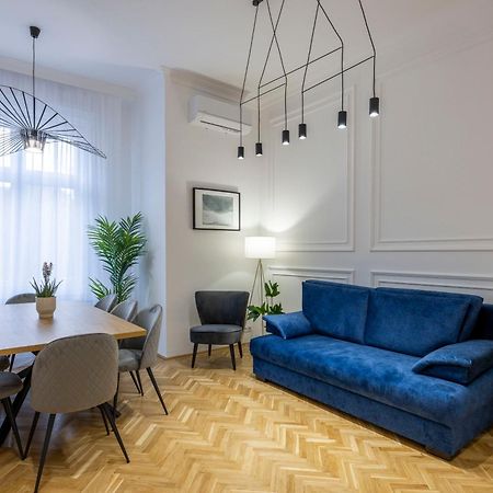 Luxurious Central 4Bedrm 3Bathrm Residence W/ Balcony Budapest Ngoại thất bức ảnh