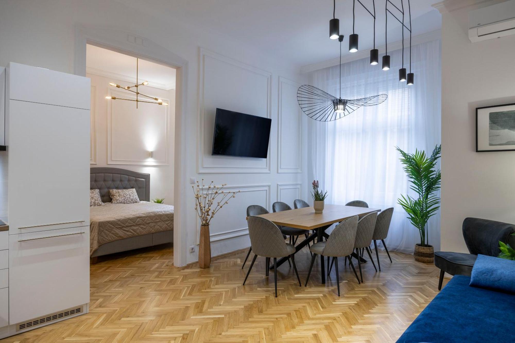 Luxurious Central 4Bedrm 3Bathrm Residence W/ Balcony Budapest Ngoại thất bức ảnh