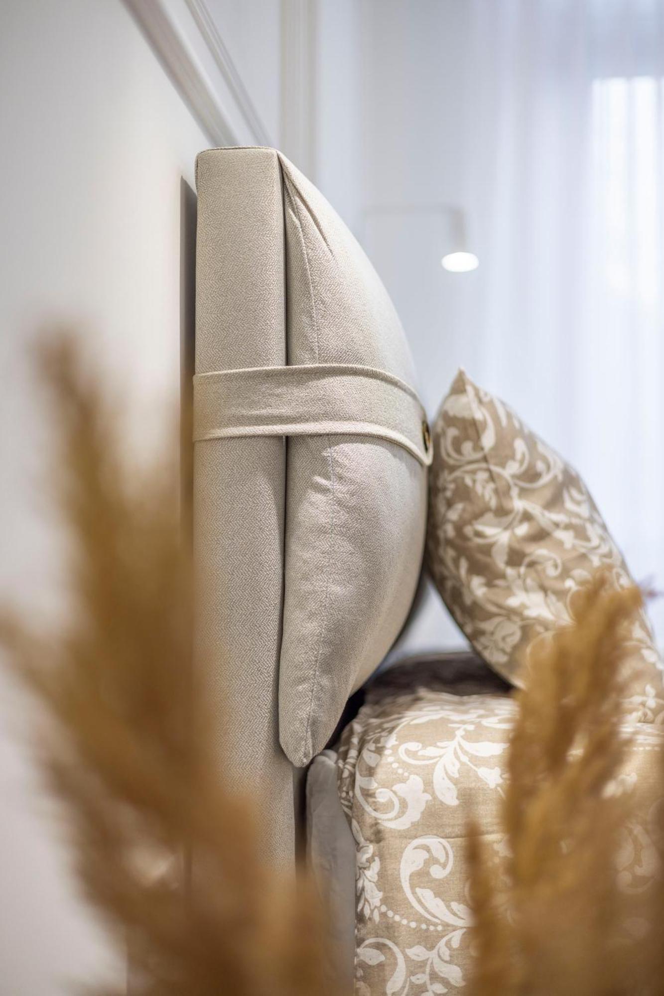 Luxurious Central 4Bedrm 3Bathrm Residence W/ Balcony Budapest Ngoại thất bức ảnh