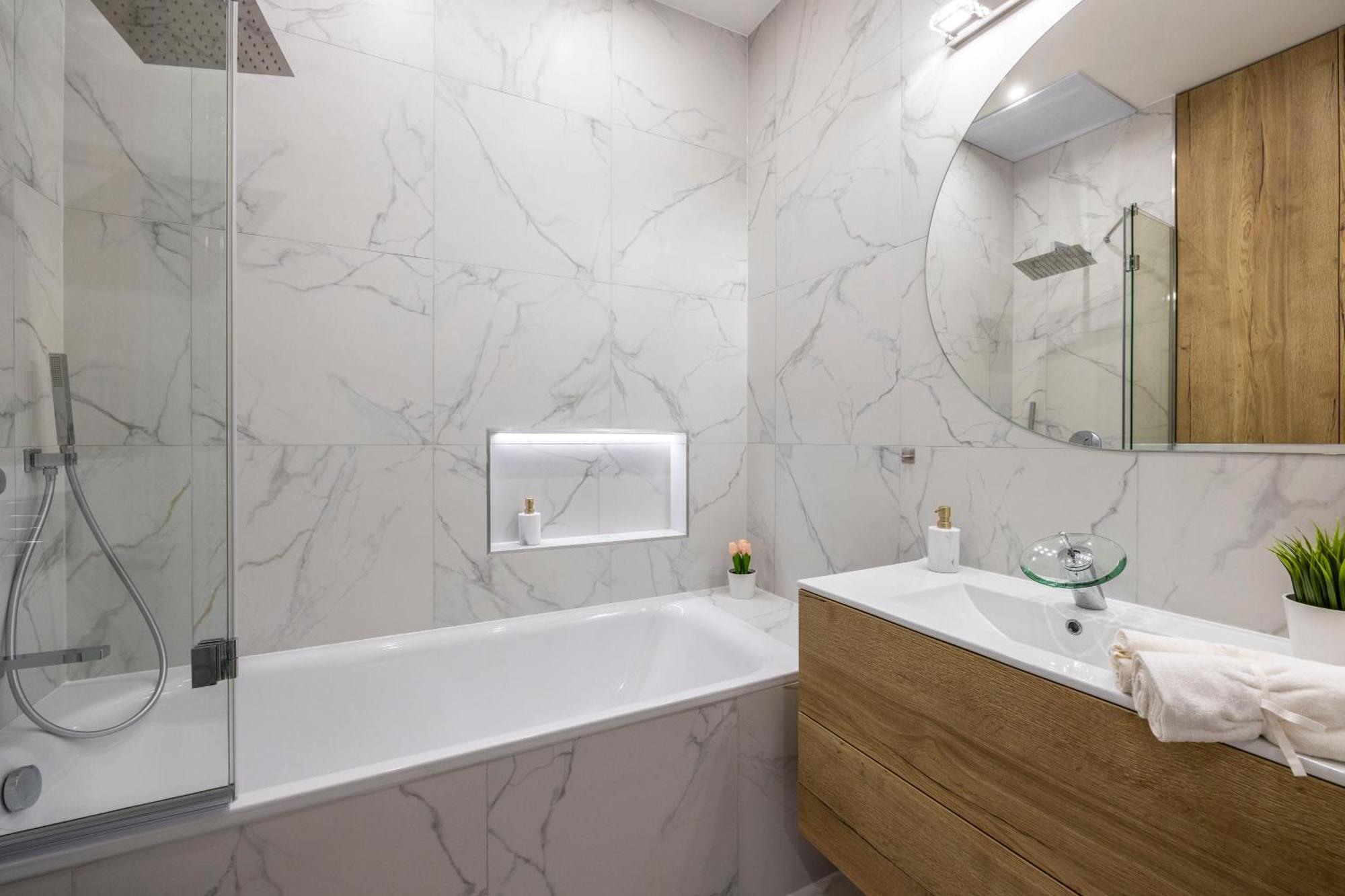Luxurious Central 4Bedrm 3Bathrm Residence W/ Balcony Budapest Ngoại thất bức ảnh