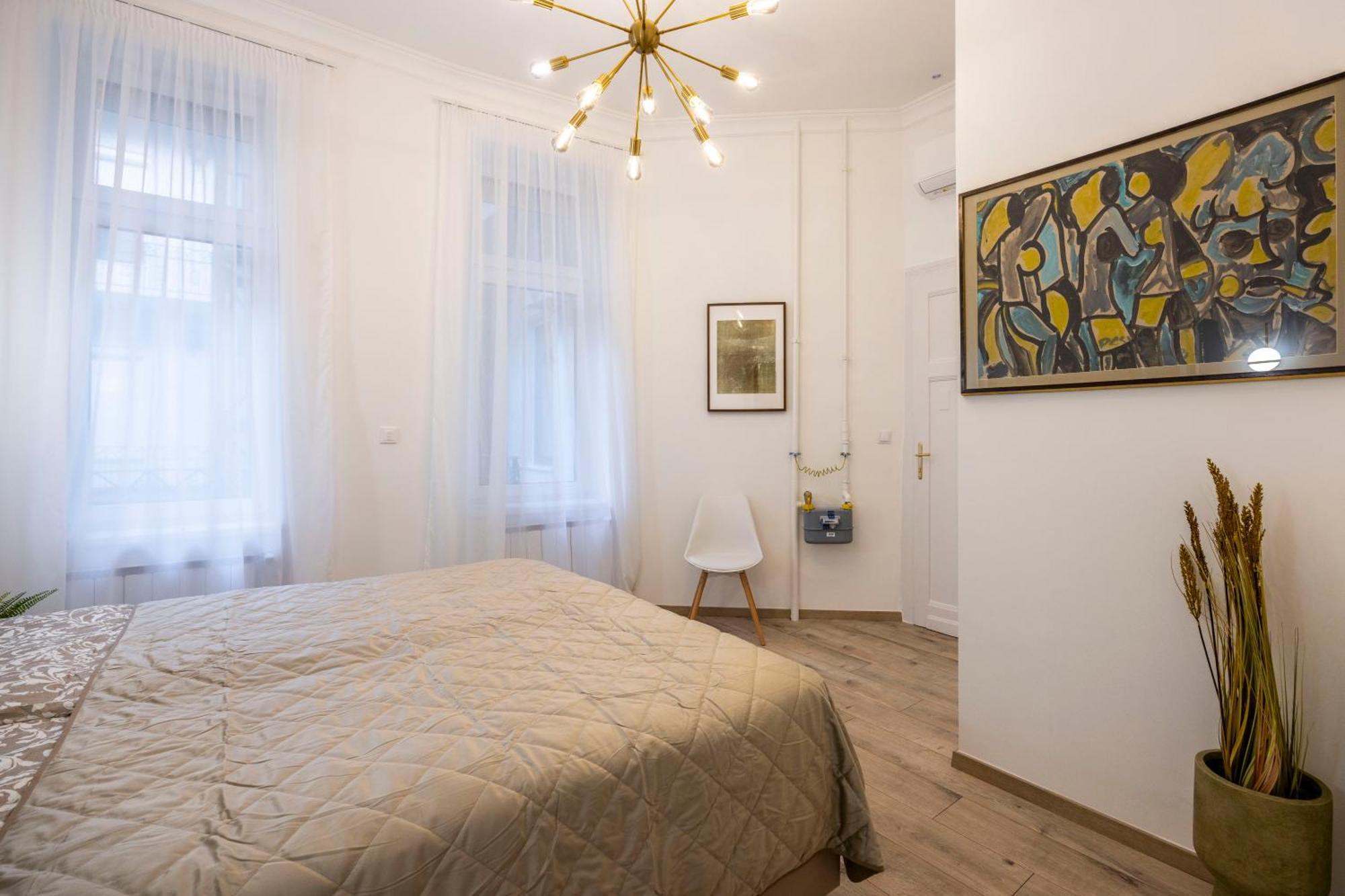 Luxurious Central 4Bedrm 3Bathrm Residence W/ Balcony Budapest Ngoại thất bức ảnh