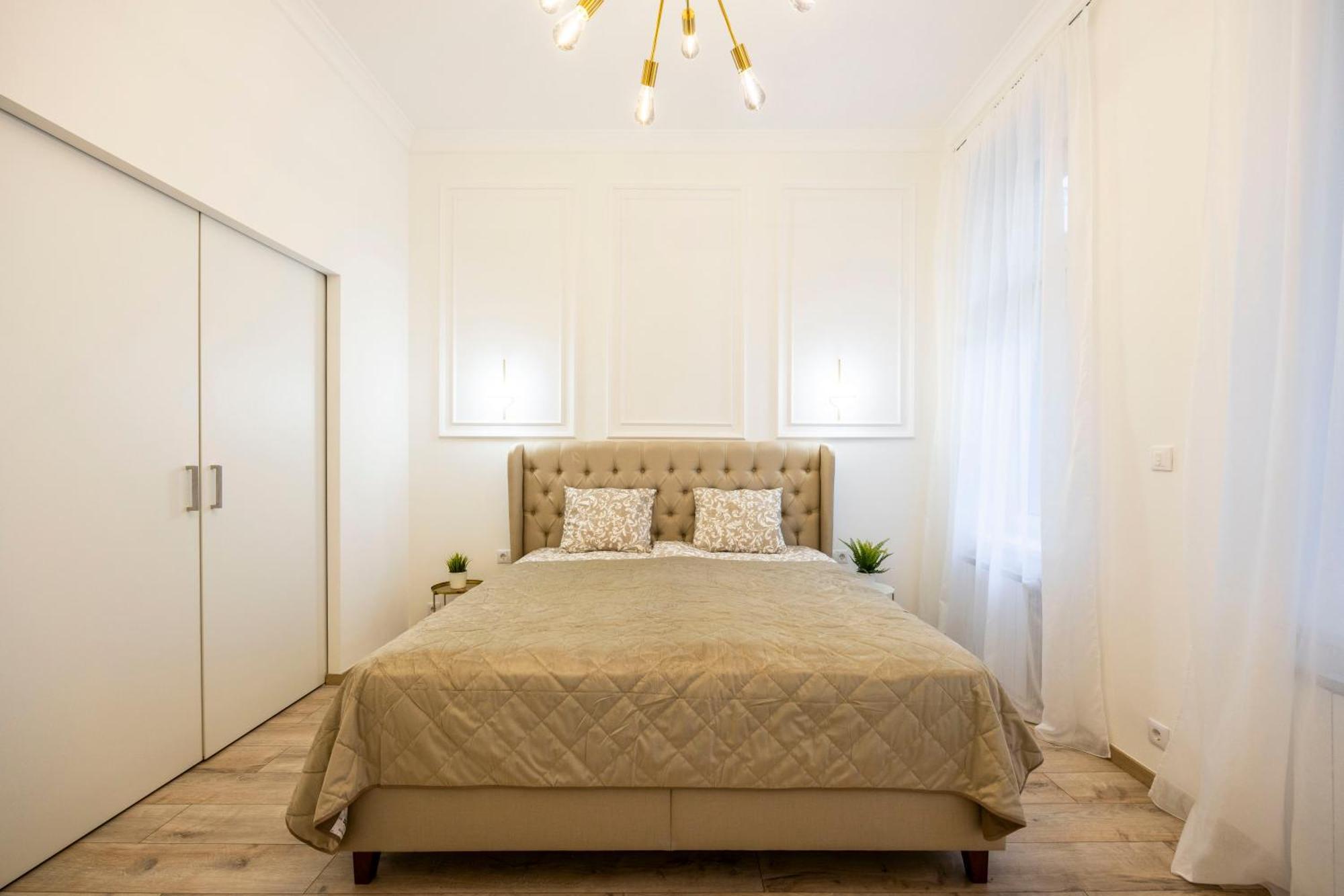 Luxurious Central 4Bedrm 3Bathrm Residence W/ Balcony Budapest Ngoại thất bức ảnh