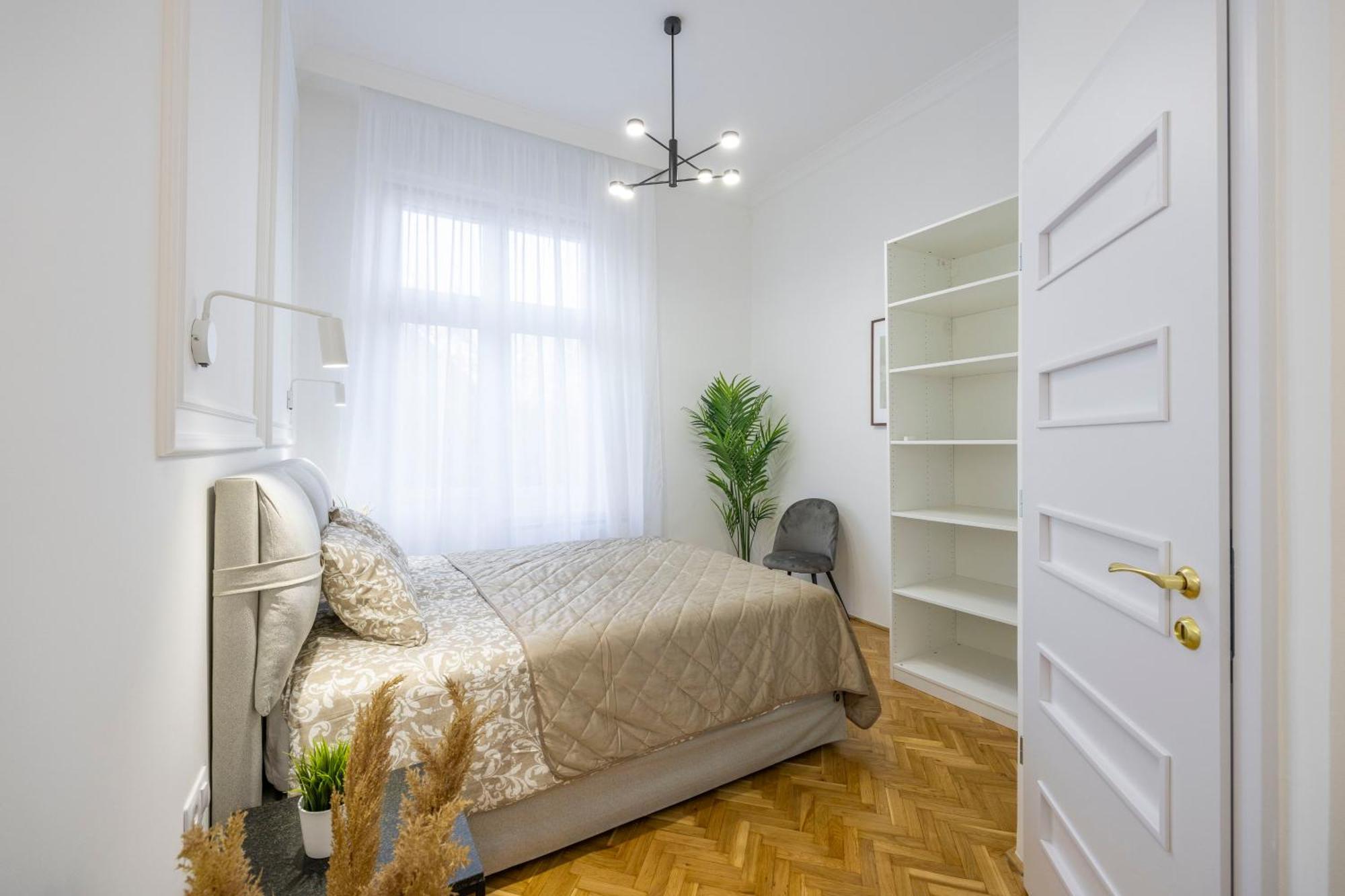 Luxurious Central 4Bedrm 3Bathrm Residence W/ Balcony Budapest Ngoại thất bức ảnh